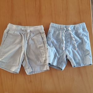 Two pack crew cuts size 4t shorts